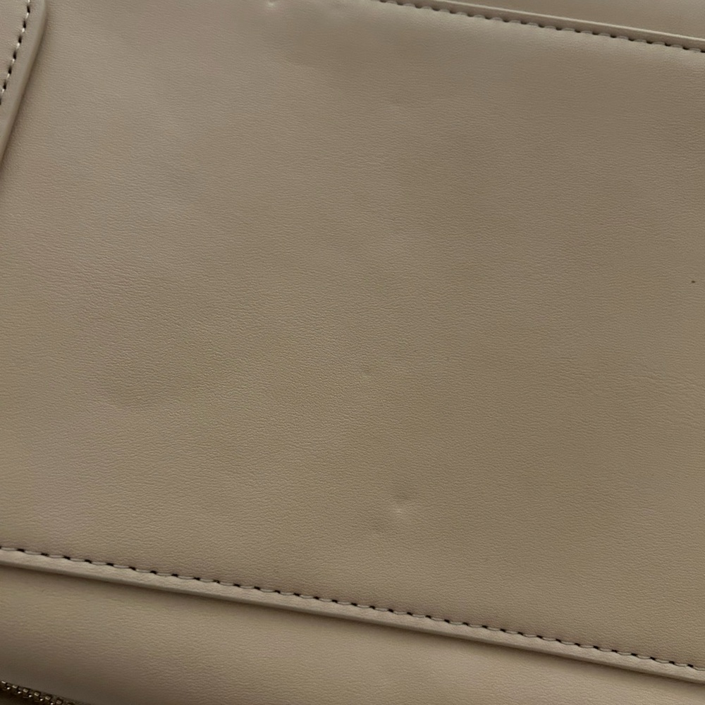 Oleada Reverie Laptop Leather Tote - Picture 5 of 7